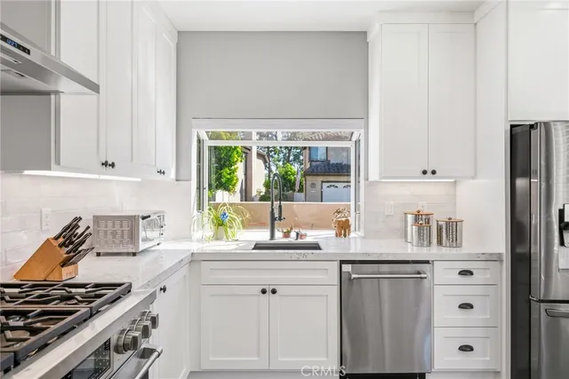 $1,250,000 | 111 Mayfair, Aliso Viejo, CA 92656