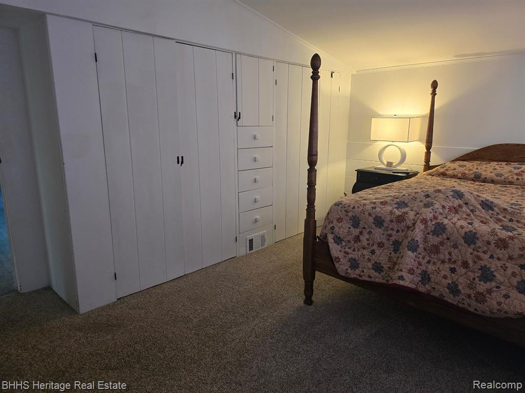 504 Union Street Fenton, MI 48430 - Photo 17 of 25 Gallery Image 17
