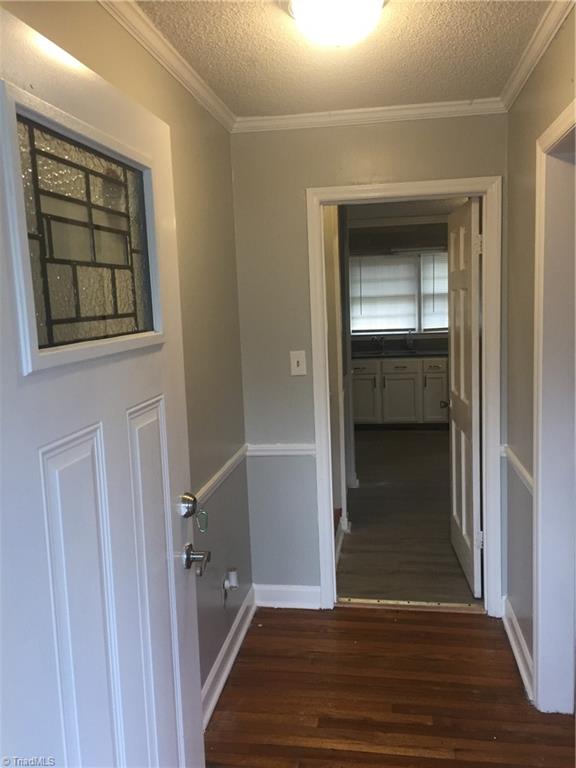 1616 Bolingbroke Road High Point, NC 27265 - Photo 5 of 19 Gallery Image 5