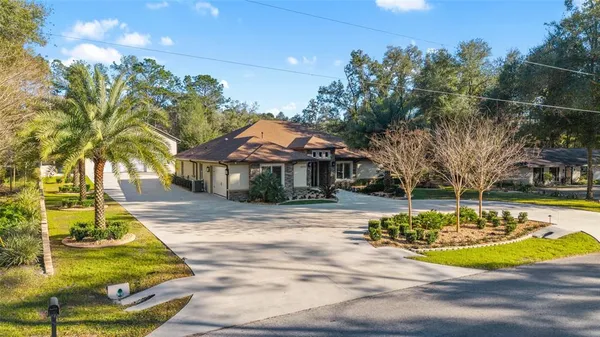 $1,749,000 | 10170 Southwest 202nd Circle, Dunnellon, FL 34431