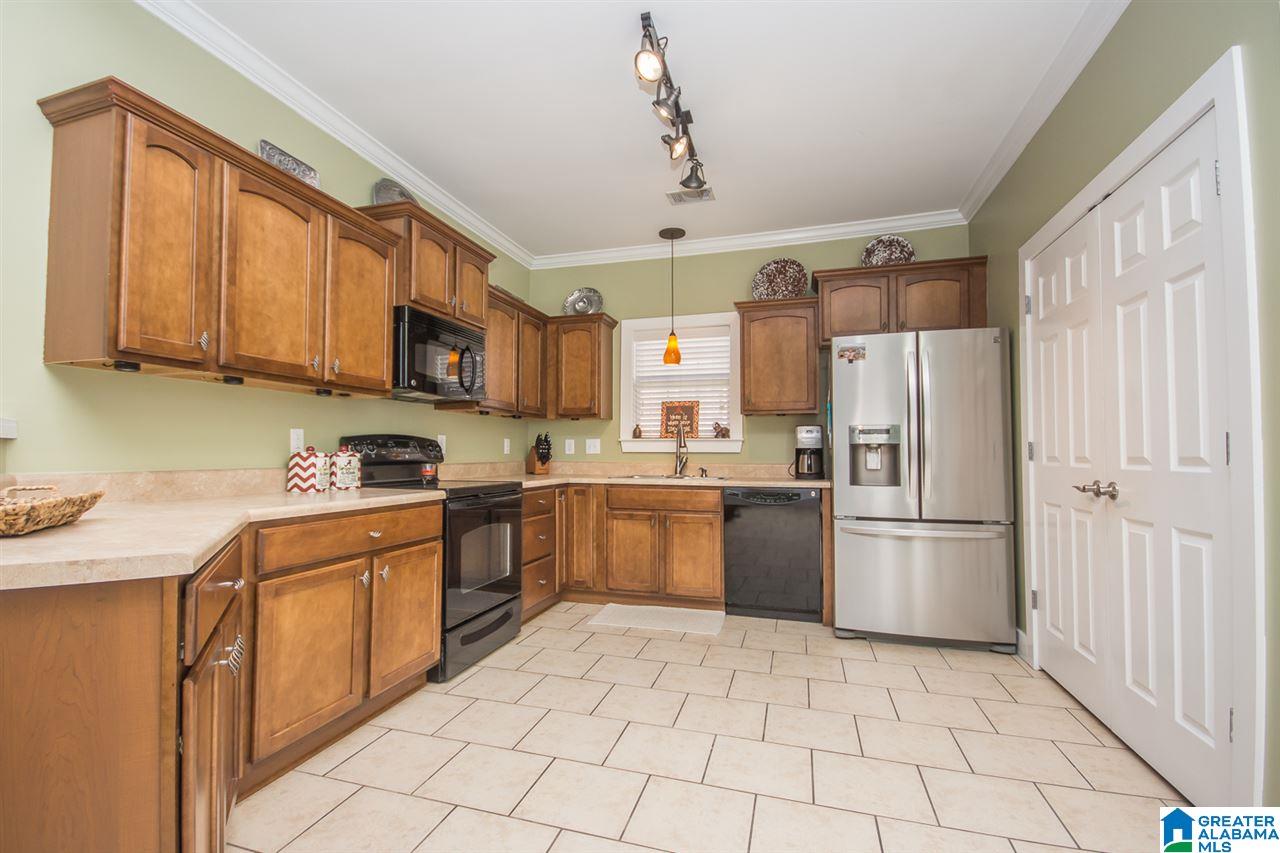 4919 Owens Loop Bessemer, AL 35022 - Photo 6 of 22
