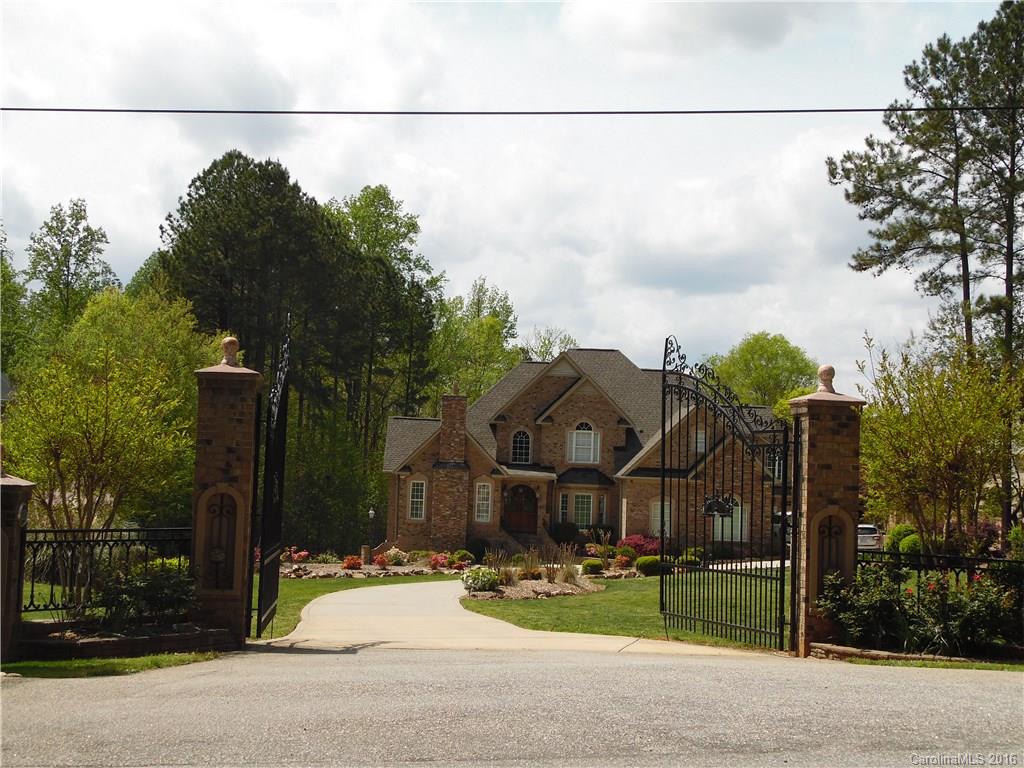 5223 Lake Wylie Road Clover, SC 29710 - Photo 3 of 24 Gallery Image 3
