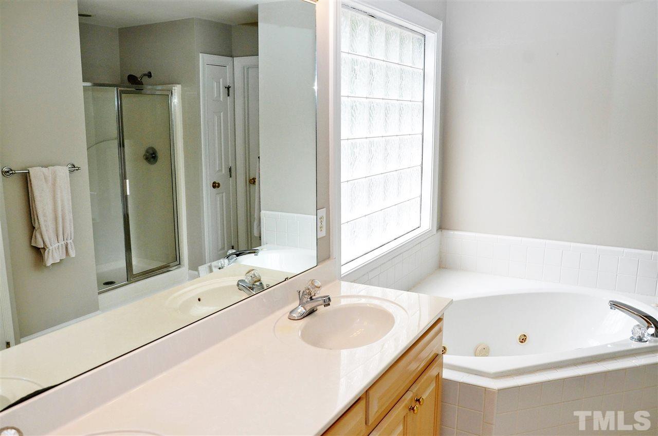 4139 Breadfruit Court Raleigh, NC 27616 - Photo 12 of 25 Gallery Image 12