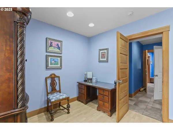 $1,585,000 | 89728 Ocean Drive, Warrenton, OR 97146