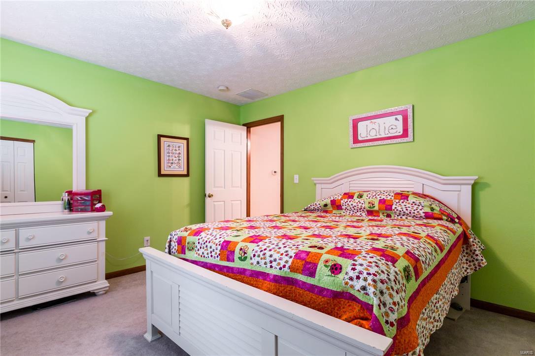 306 Ditch's Run Waterloo, IL 62298 - Photo 32 of 40 Gallery Image 32