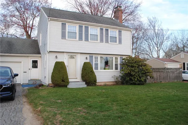 $399,900 | 110 Kiwanee Road, Warwick, RI 02888