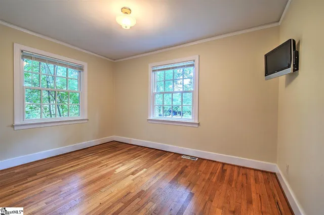 $3,250 | 10 Buist Avenue, Greenville, SC 29609