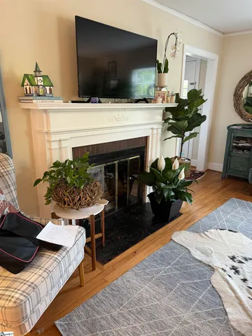 $3,250 | 10 Buist Avenue, Greenville, SC 29609