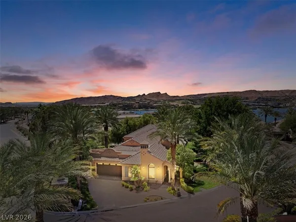 $2,000,000 | 1 Vía Mira Monte, Henderson, NV 89011