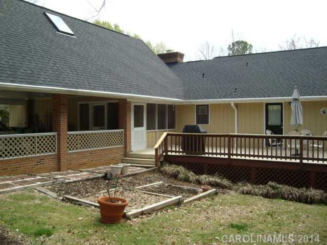 2524 Innsbrook Road Charlotte, NC 28226 - Photo 16 of 16 Gallery Image 16
