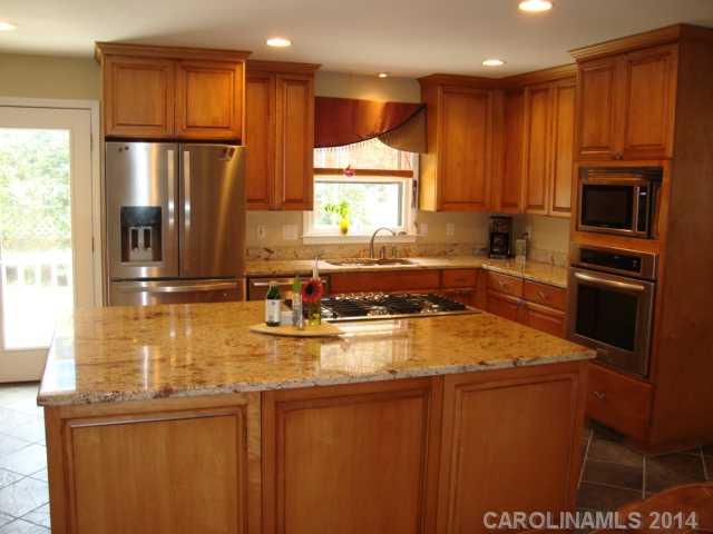 2524 Innsbrook Road Charlotte, NC 28226 - Photo 6 of 16 Gallery Image 6
