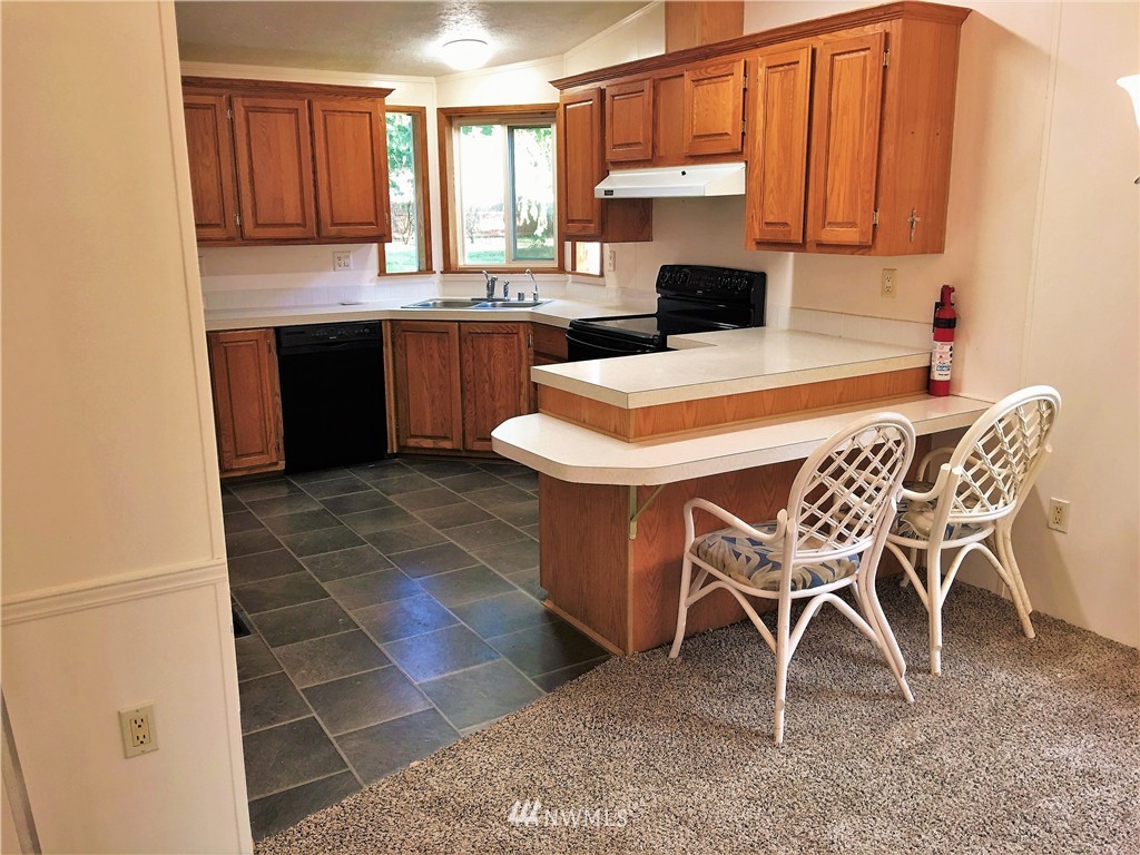 18706 Joselyn Road Southwest Rochester, WA 98579 - Photo 13 of 24