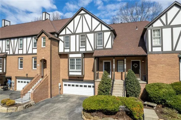 $32,300 | 302 Kingsberry Circle, Pittsburgh, PA 15234