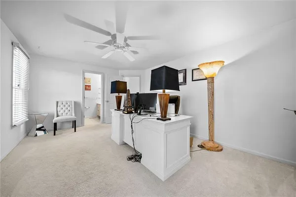 $32,300 | 302 Kingsberry Circle, Pittsburgh, PA 15234