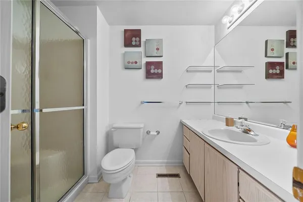 $32,300 | 302 Kingsberry Circle, Pittsburgh, PA 15234