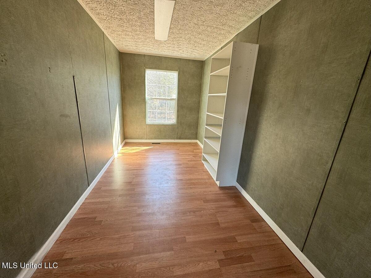19378 North Shaw Road Saucier, MS 39574 - Photo 8 of 14 Primary Closet