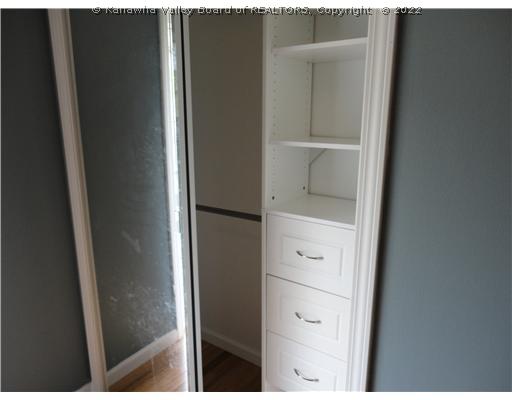 7 Dairy Road Poca, WV 25159 - Photo 11 of 12 Exterior Front. Closet organizers in every bedroom