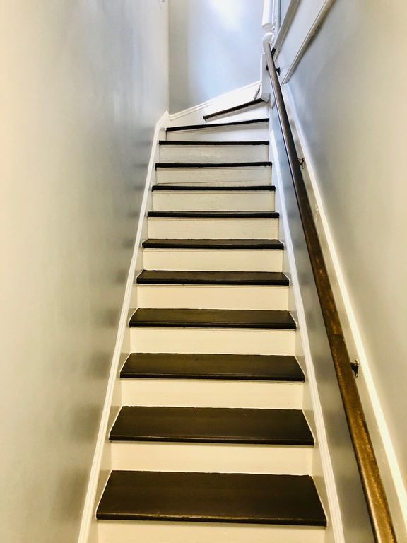 1450 West Taylor Street, Unit 2 Chicago, IL 60607 - Photo 4 of 7