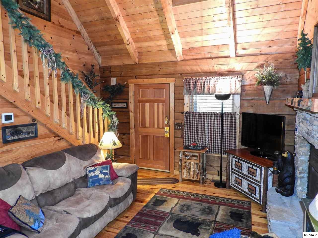 253 Cherokee Path Way Sevierville, TN 37876 - Photo 10 of 36 Gallery Image 10