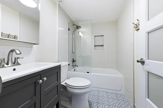 $2,600 | 8135 Severn Drive, Unit A, Boca Raton, FL 33433