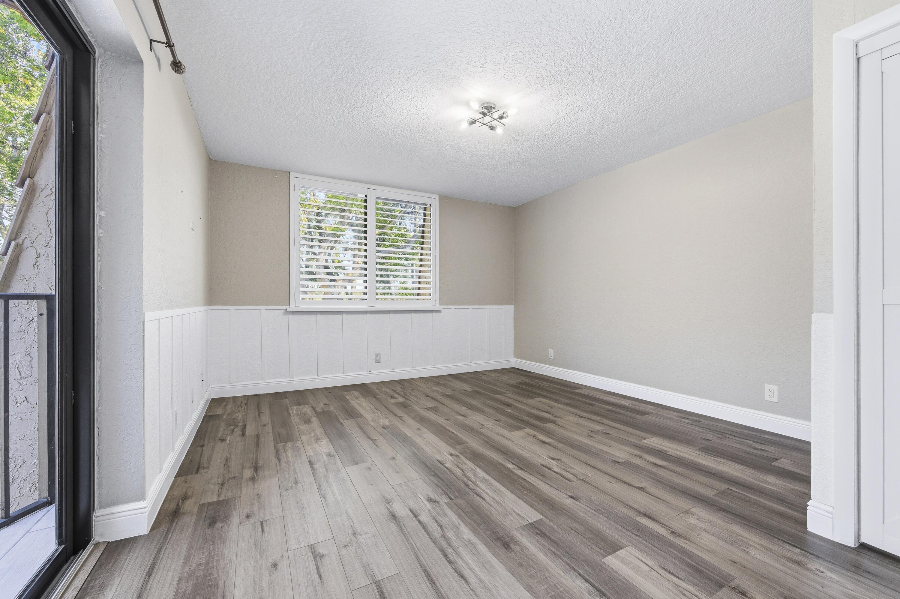 8135 Severn Drive, Unit A Boca Raton, FL 33433 - Photo 20 of 24 8135_Severn_Dr_Unit_A_Boca_Raton_019