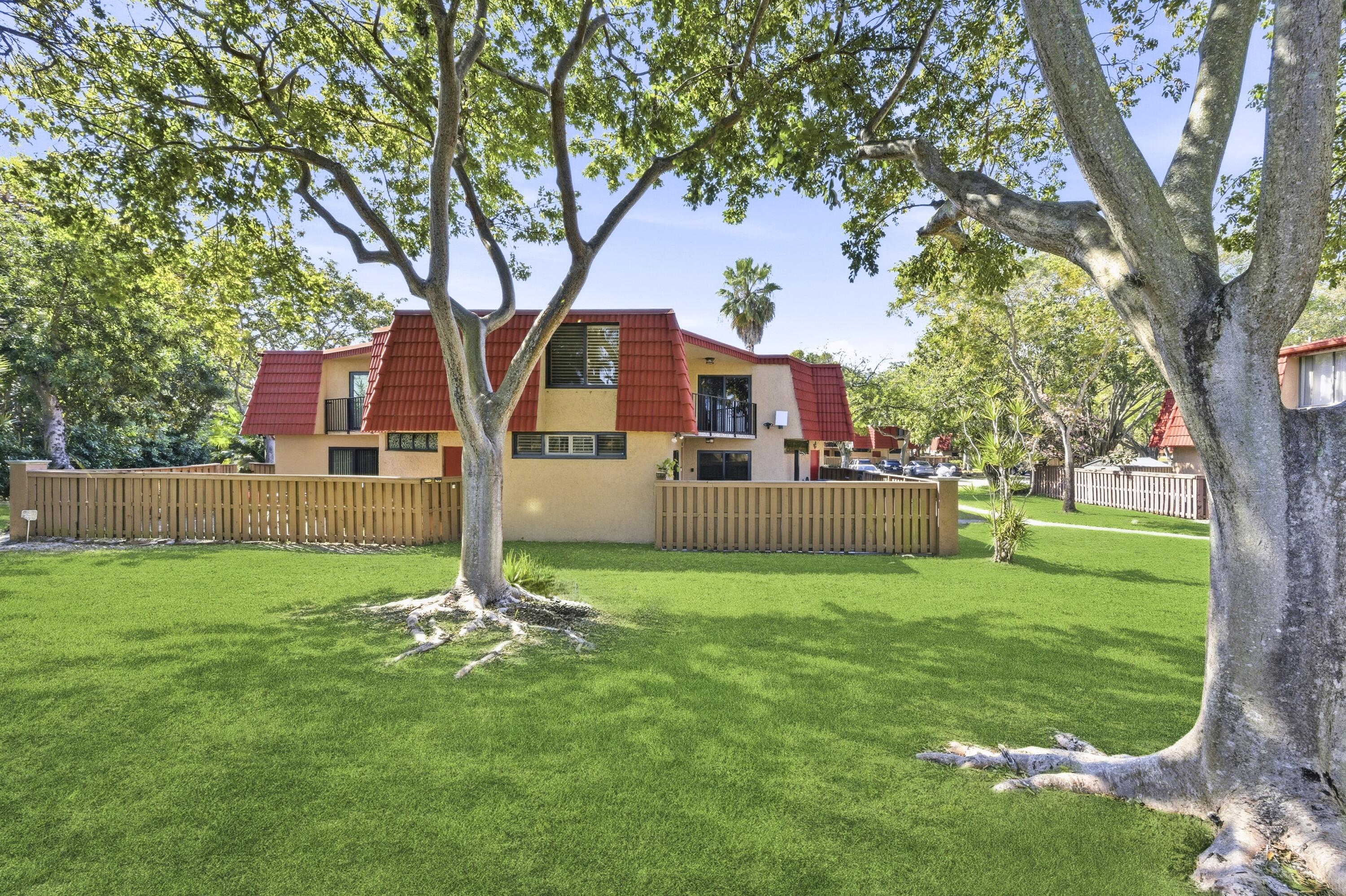 8135 Severn Drive, Unit A Boca Raton, FL 33433 - Photo 23 of 24 8135_Severn_Dr_Unit_A_Boca_Raton_004