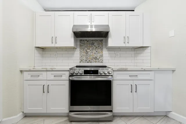 $2,600 | 8135 Severn Drive, Unit A, Boca Raton, FL 33433