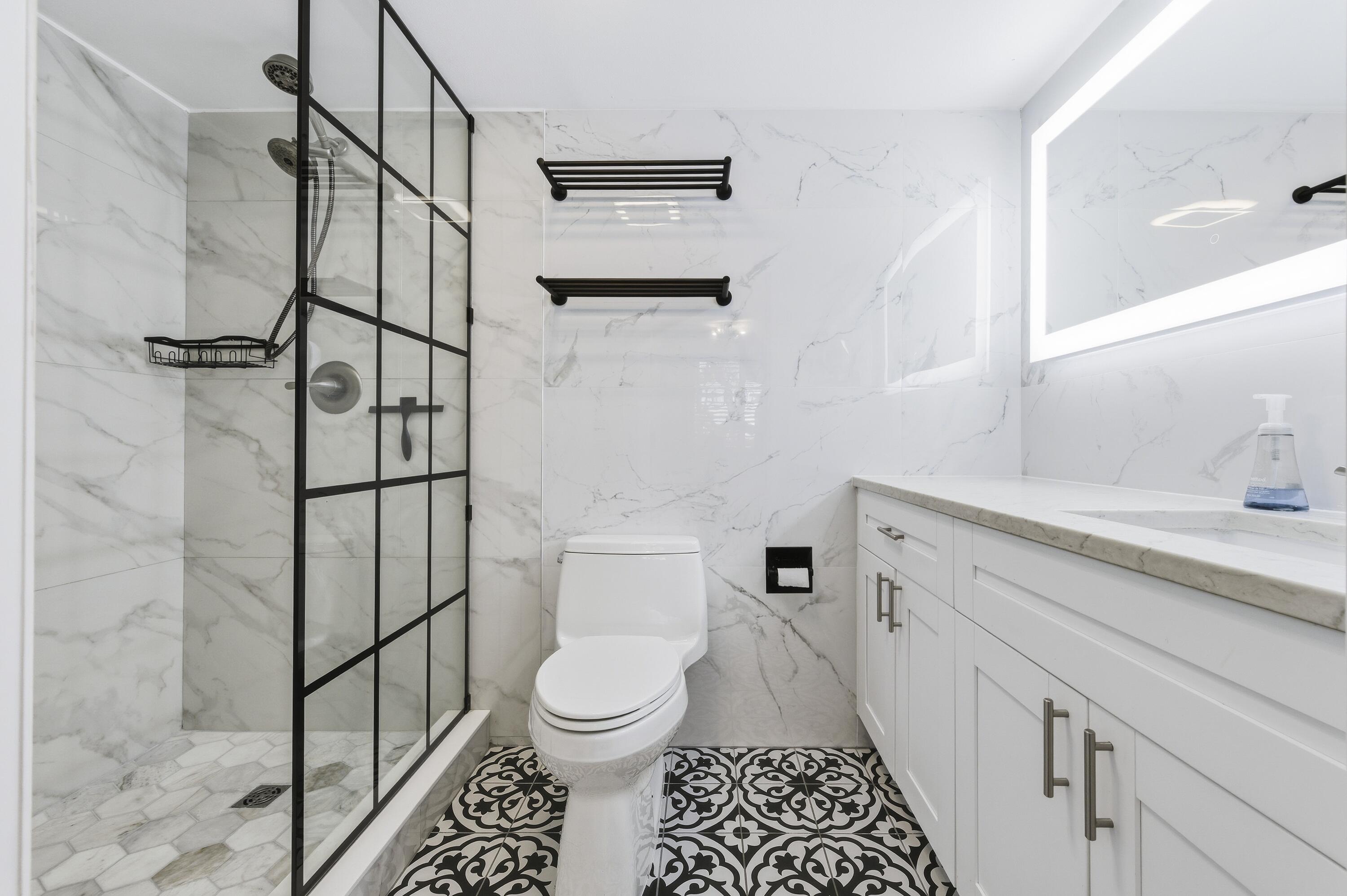 8135 Severn Drive, Unit A Boca Raton, FL 33433 - Photo 8 of 24 8135_Severn_Dr_Unit_A_Boca_Raton_022