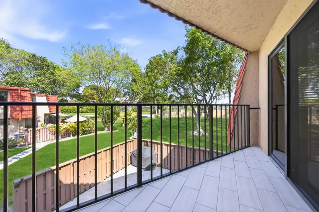 $2,600 | 8135 Severn Drive, Unit A, Boca Raton, FL 33433