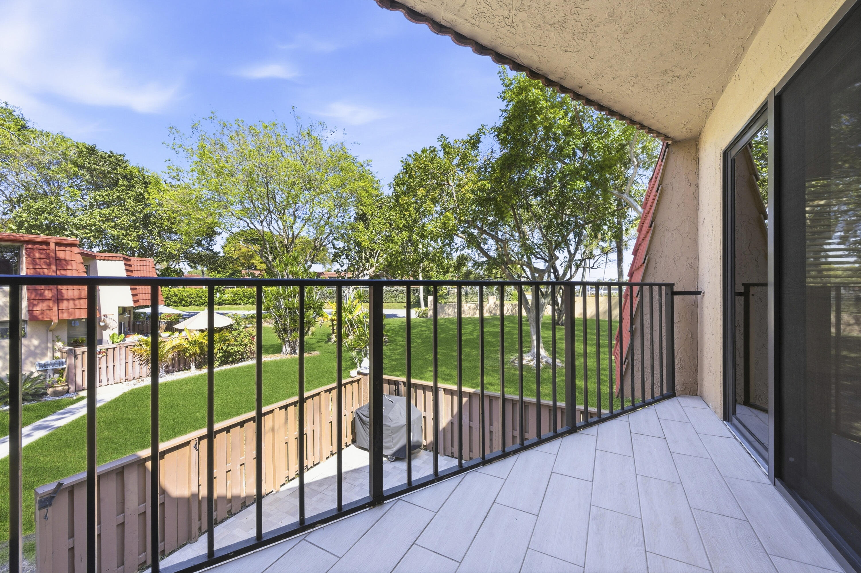 8135 Severn Drive, Unit A Boca Raton, FL 33433 - Photo 10 of 24 8135_Severn_Dr_Unit_A_Boca_Raton_018