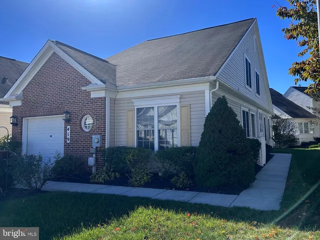 $425,000 | 419 Clubside Drive, Unit 296, Taneytown, MD 21787