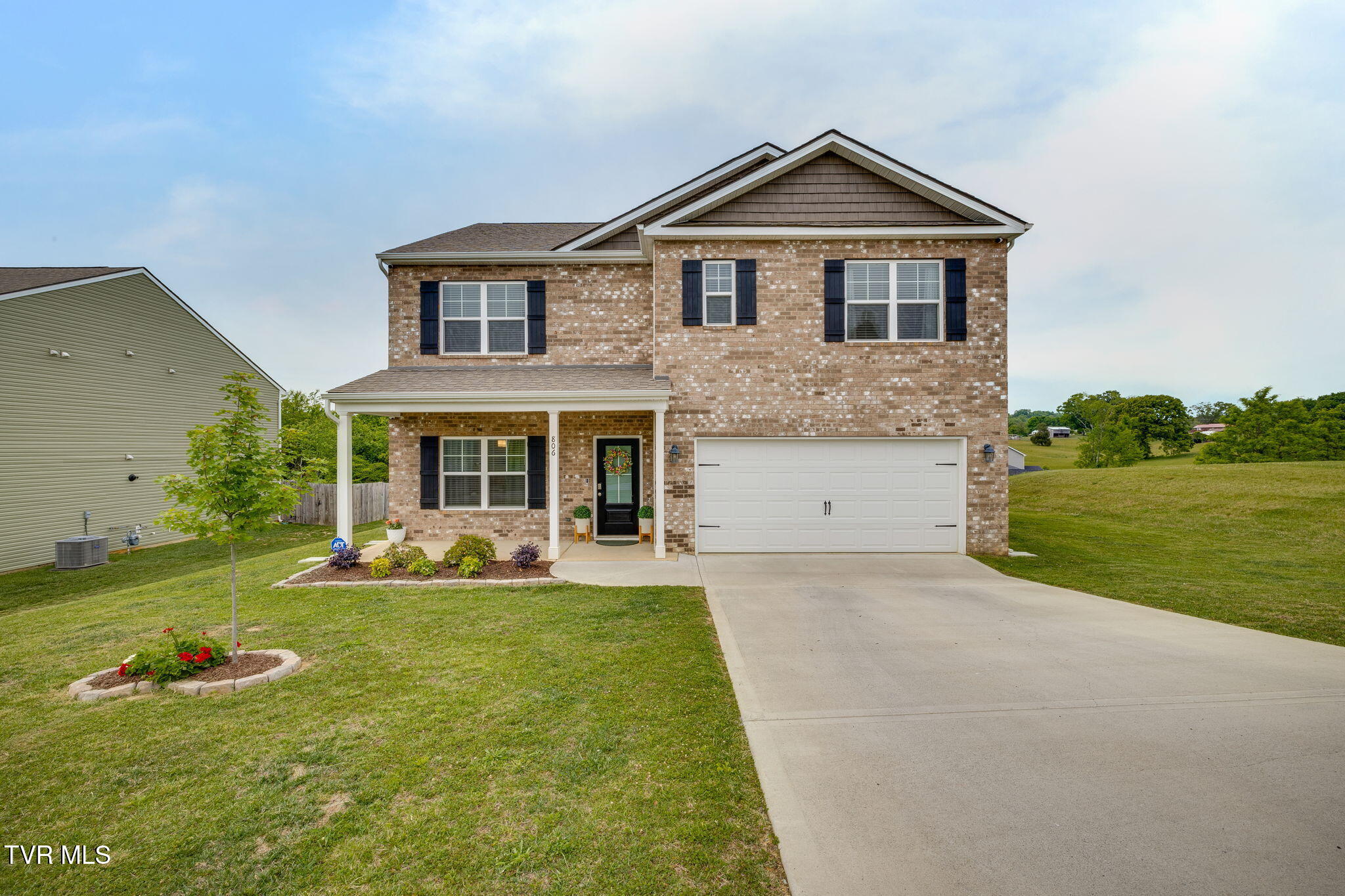 806 Barley Loop Jonesborough, TN 37659 - Photo 1 of 33 001