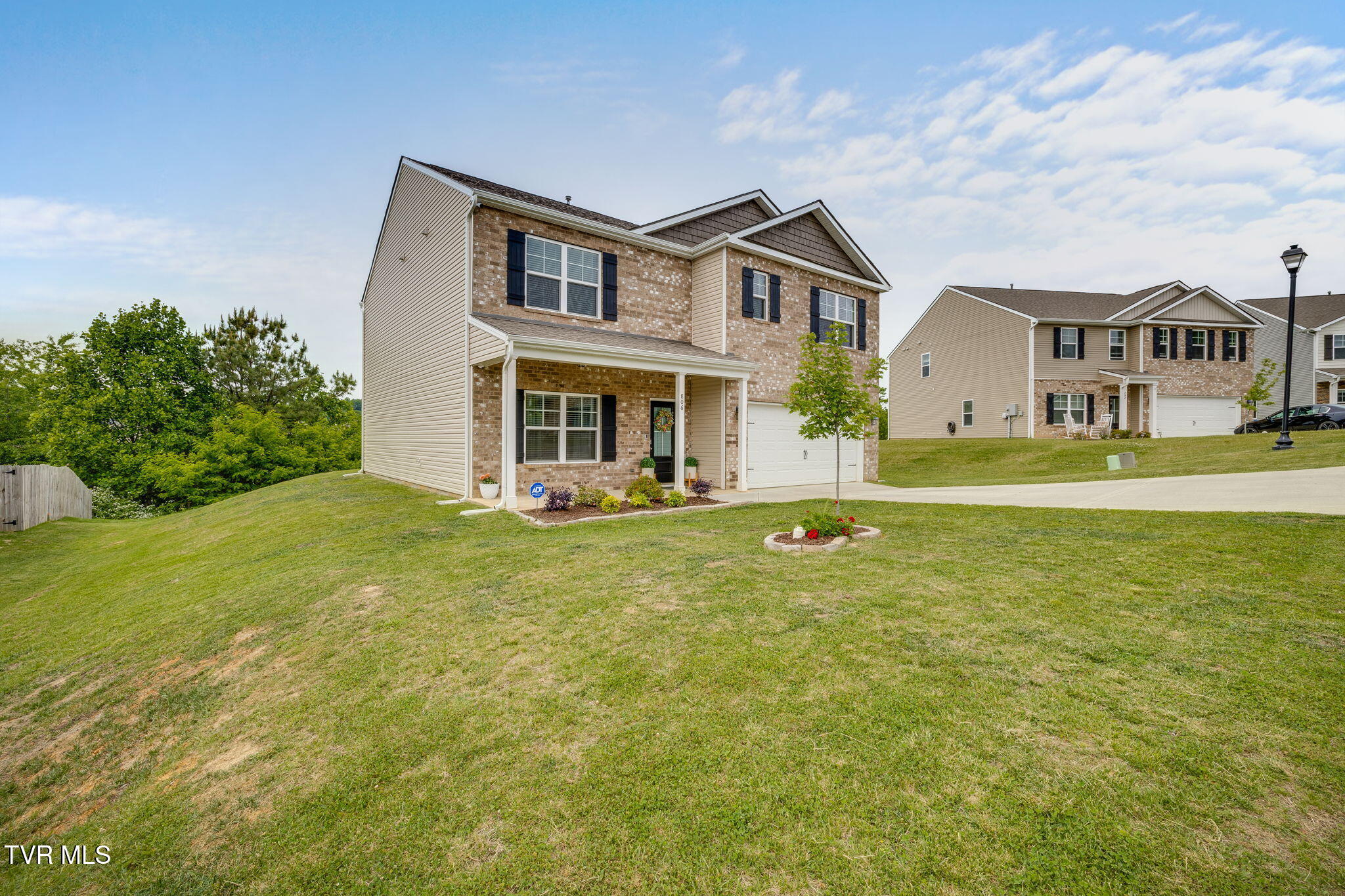 806 Barley Loop Jonesborough, TN 37659 - Photo 2 of 33 002
