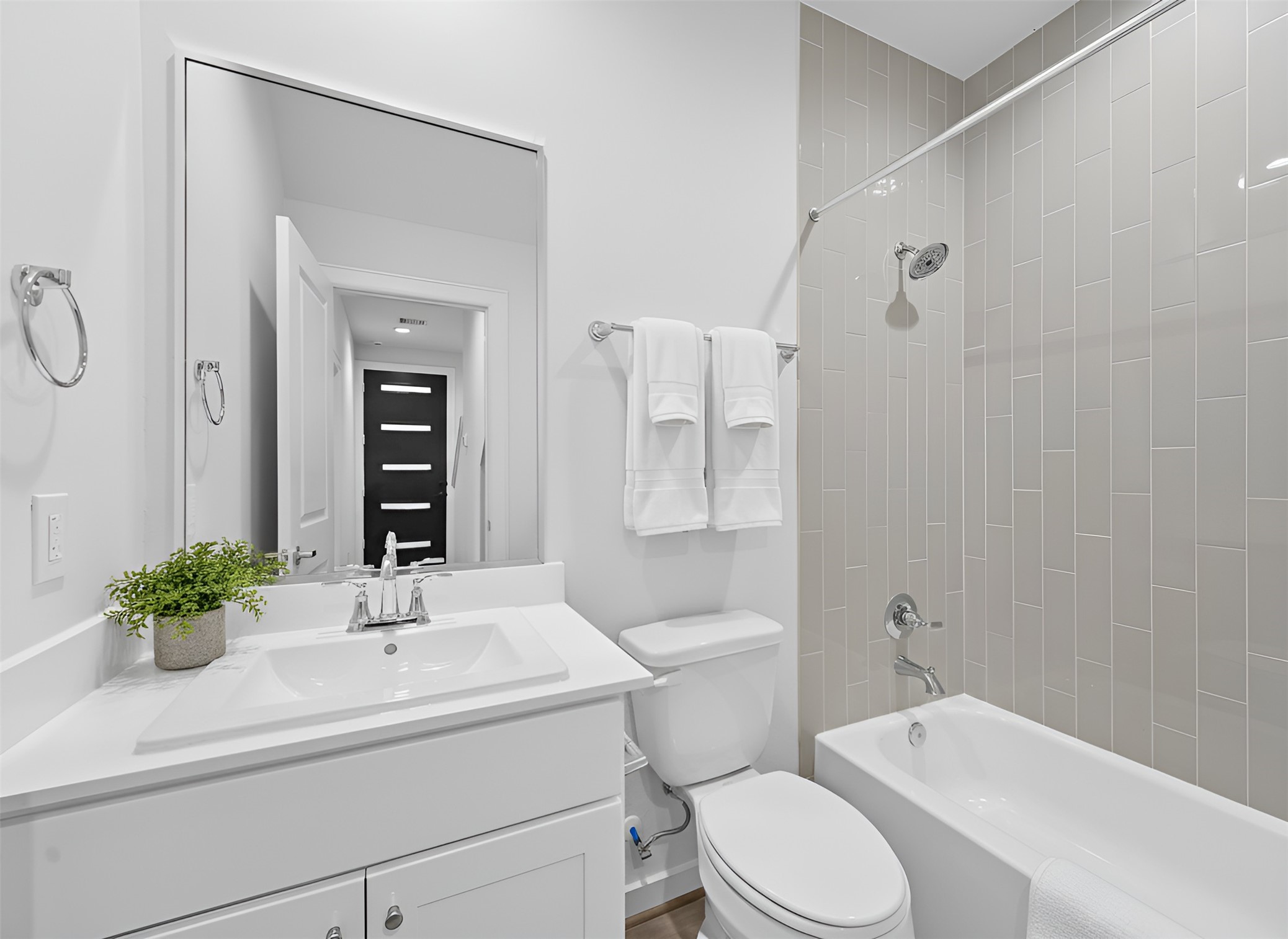 2110 Dewalt Street, Unit F Houston, TX 77088 - Photo 15 of 19