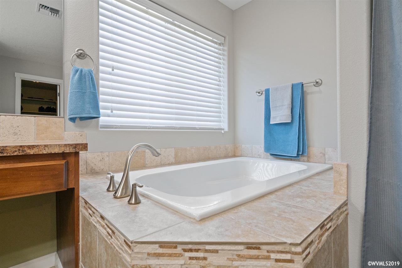 6424 Sedona Road Albany, OR 97321 - Photo 25 of 42 Gallery Image 25