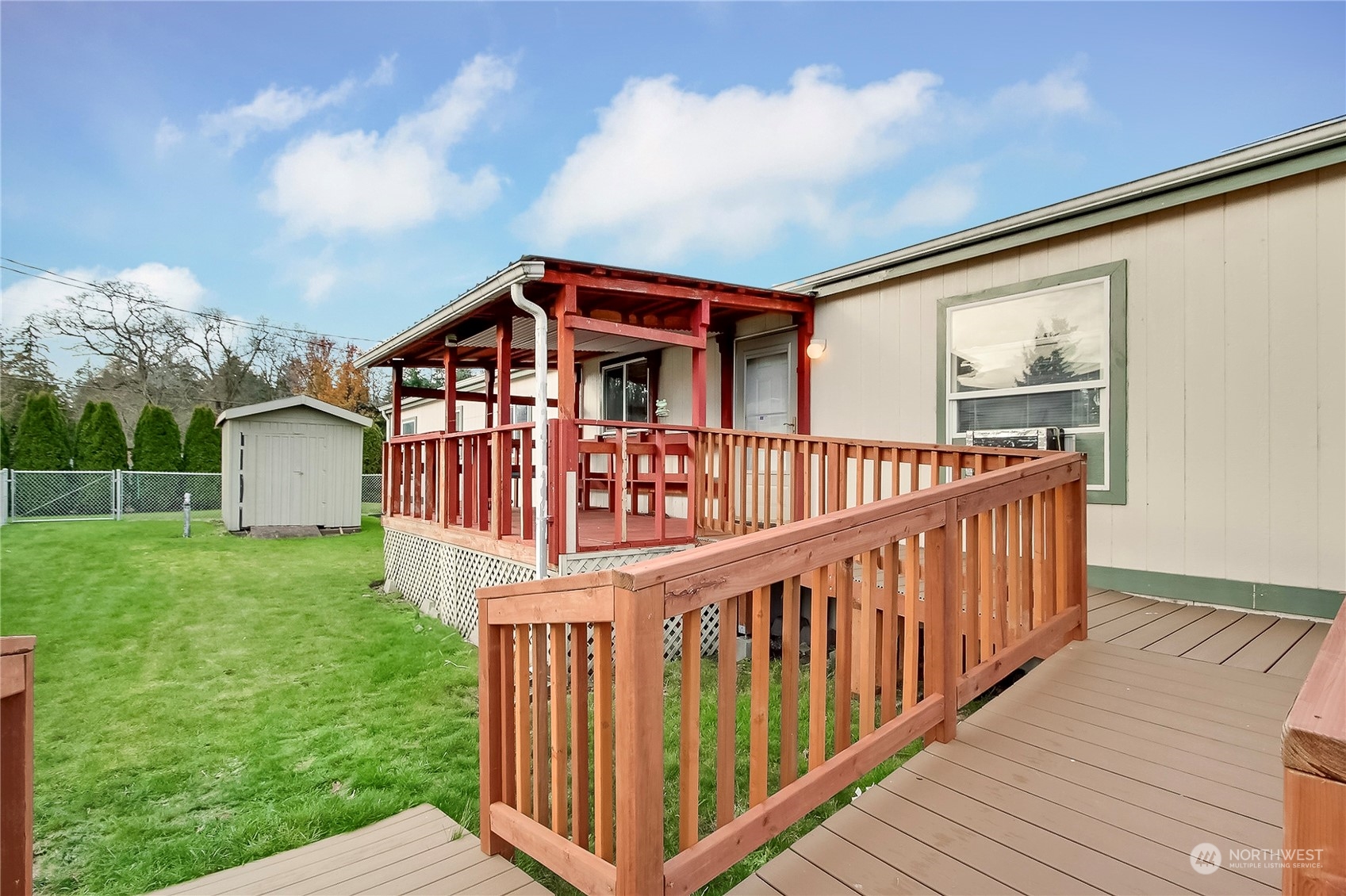 18042 Sargent Road Southwest, Unit 4 Rochester, WA 98579 - Photo 2 of 15