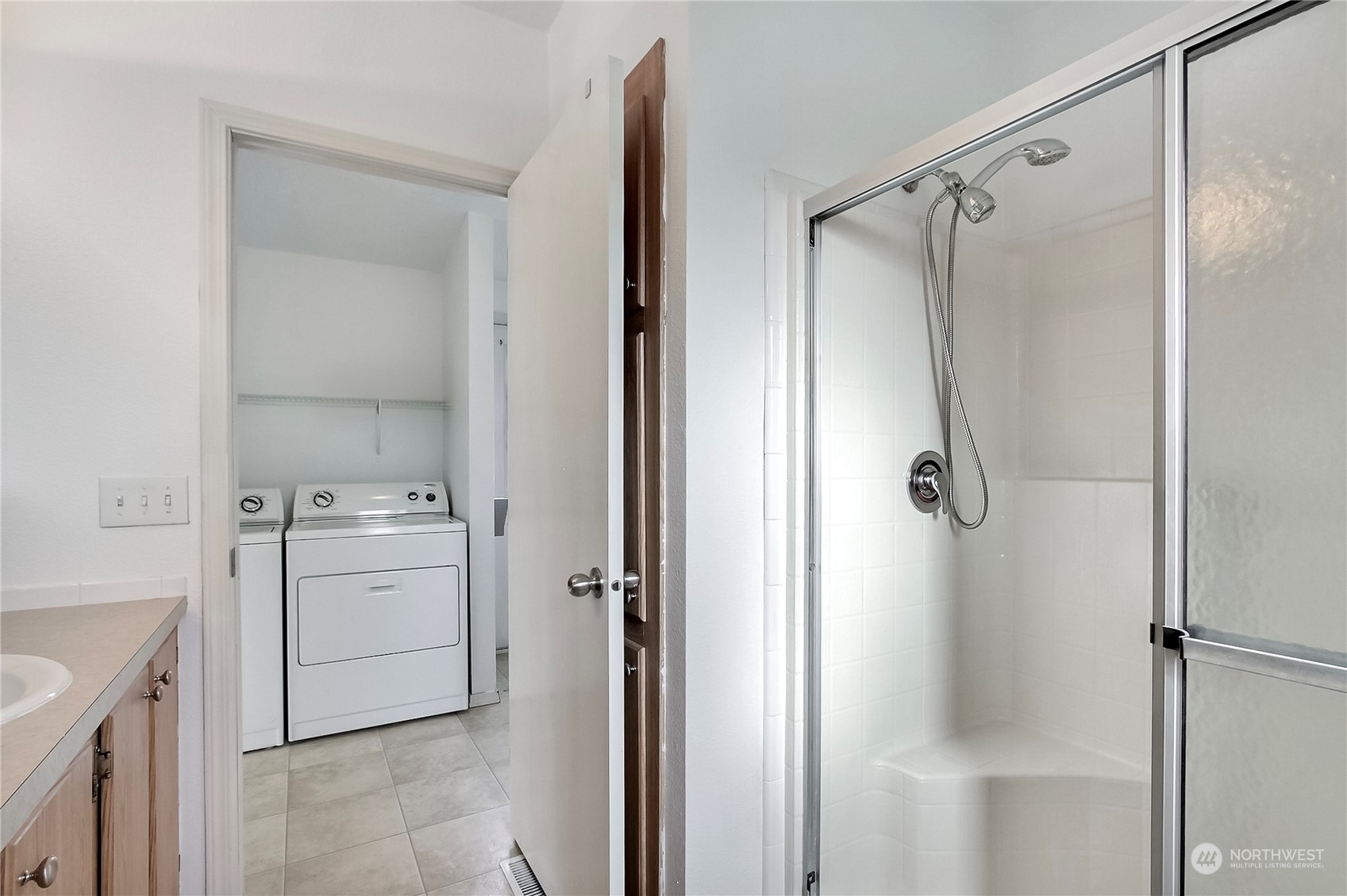 18042 Sargent Road Southwest, Unit 4 Rochester, WA 98579 - Photo 10 of 15