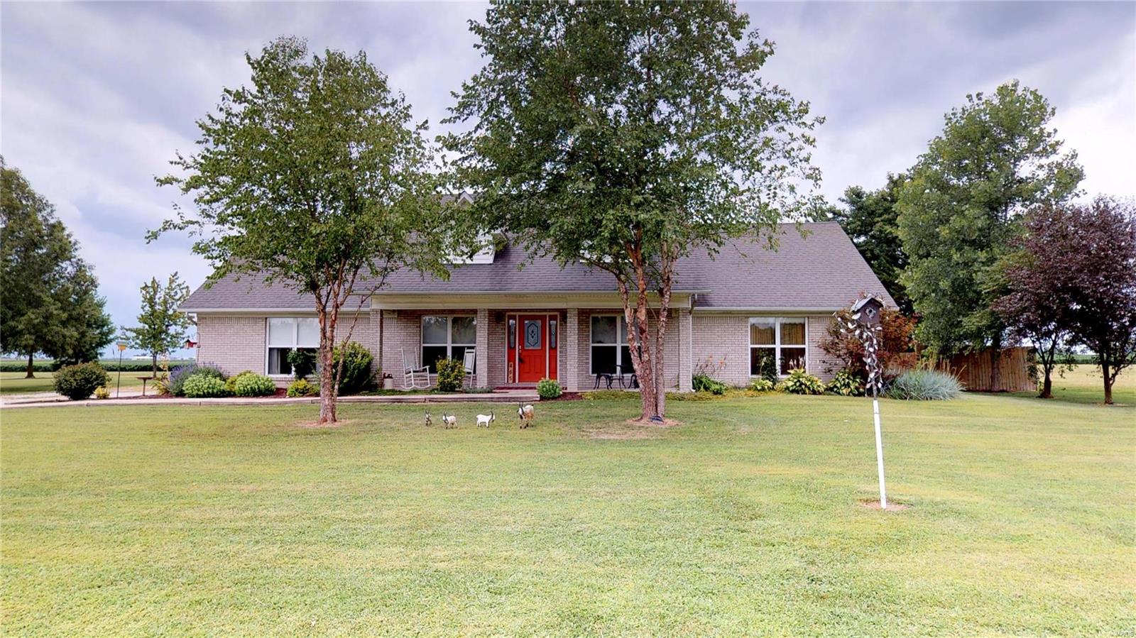 465 Pokey Road Pocahontas, IL 62275 - Photo 1 of 39 Gallery Image 1
