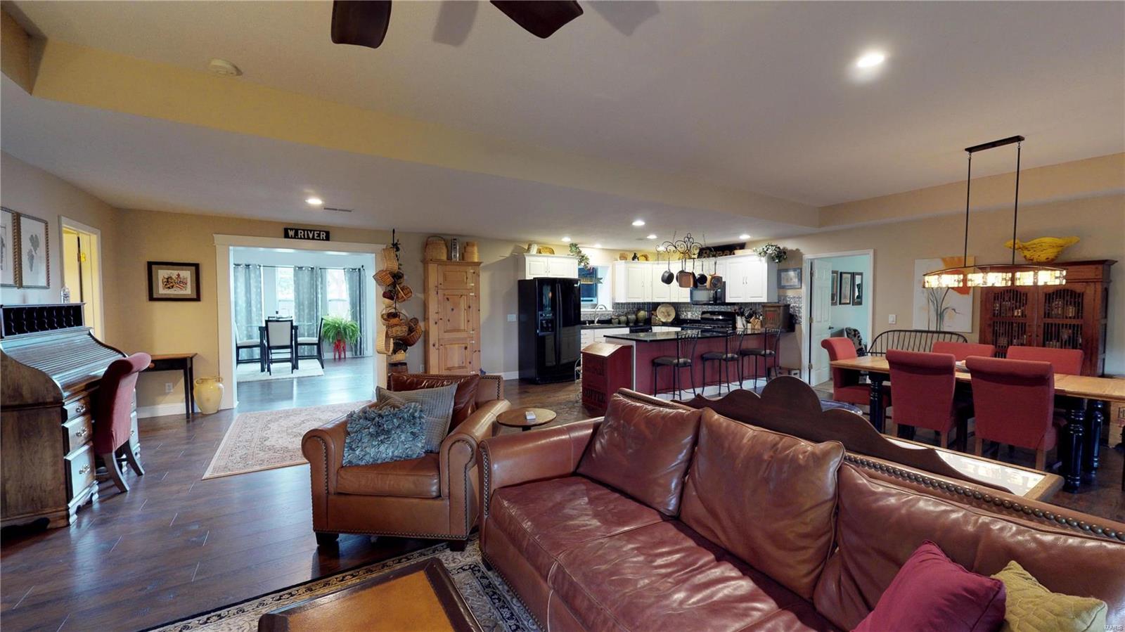 465 Pokey Road Pocahontas, IL 62275 - Photo 17 of 39 Gallery Image 17
