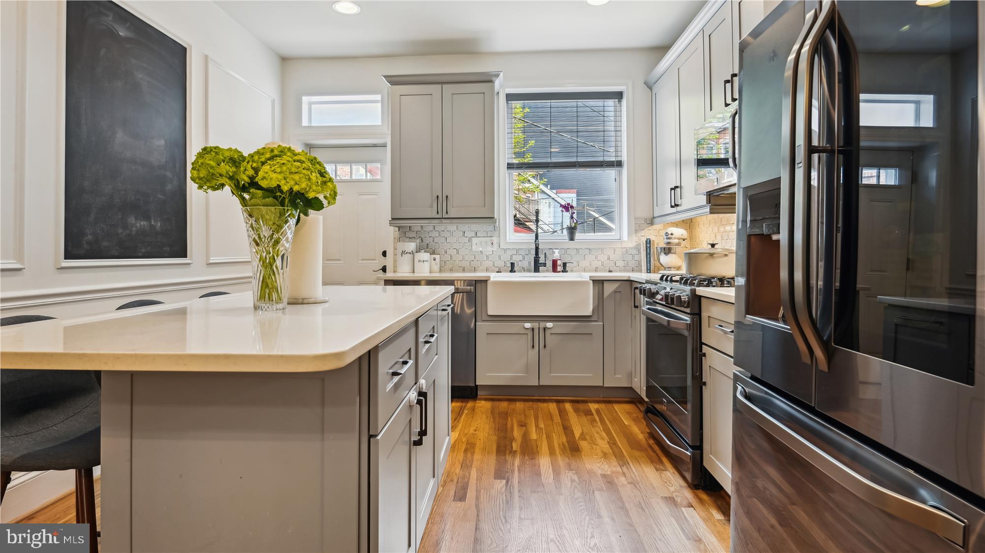 716 13th Street Southeast Washington, DC 20003 - Photo 11 of 37