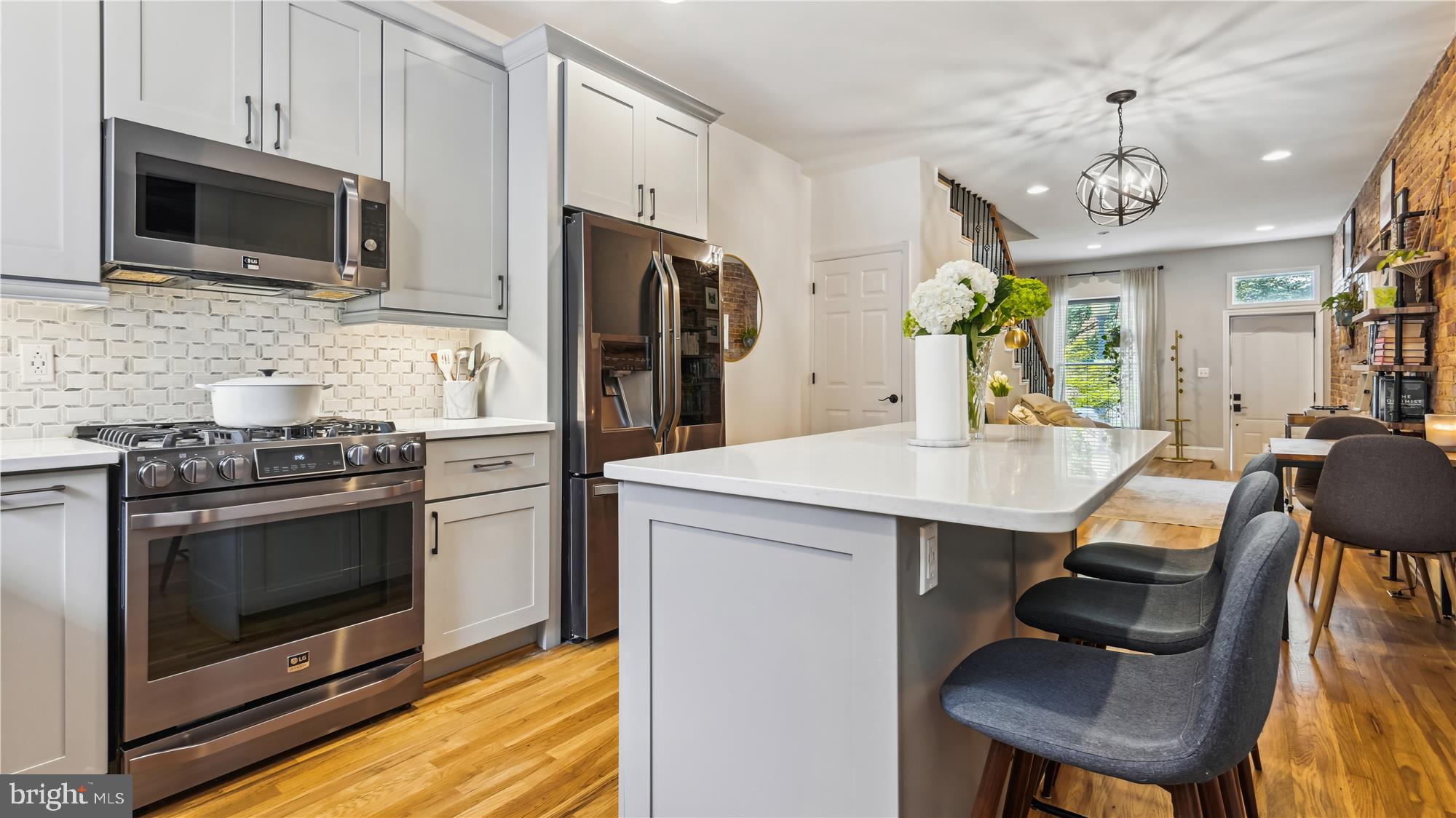 716 13th Street Southeast Washington, DC 20003 - Photo 12 of 37