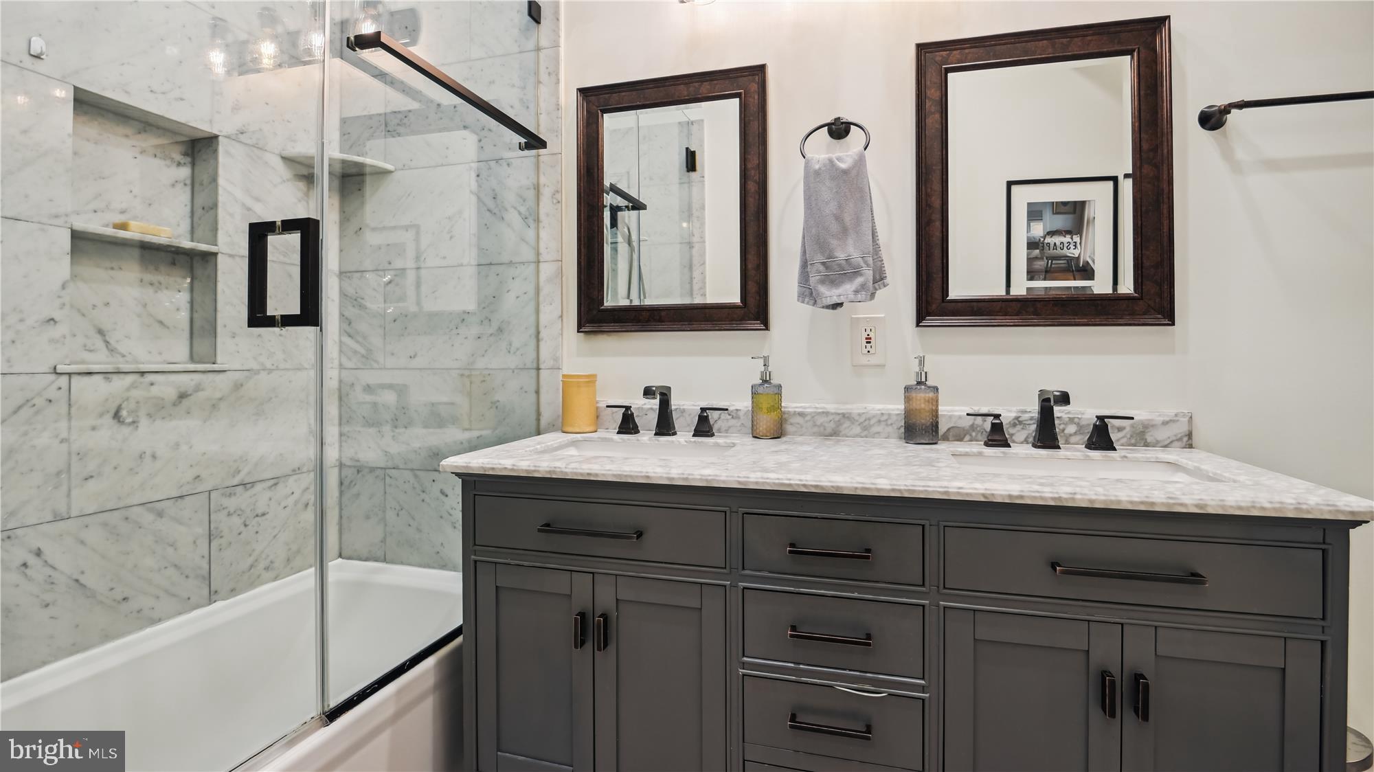 716 13th Street Southeast Washington, DC 20003 - Photo 18 of 37