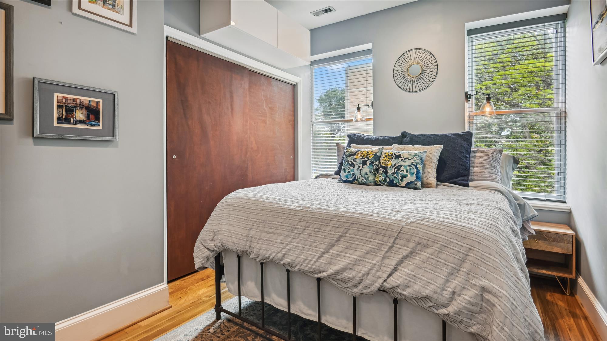 716 13th Street Southeast Washington, DC 20003 - Photo 22 of 37