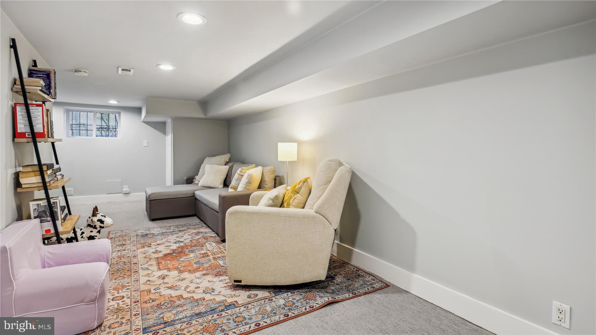 716 13th Street Southeast Washington, DC 20003 - Photo 27 of 37