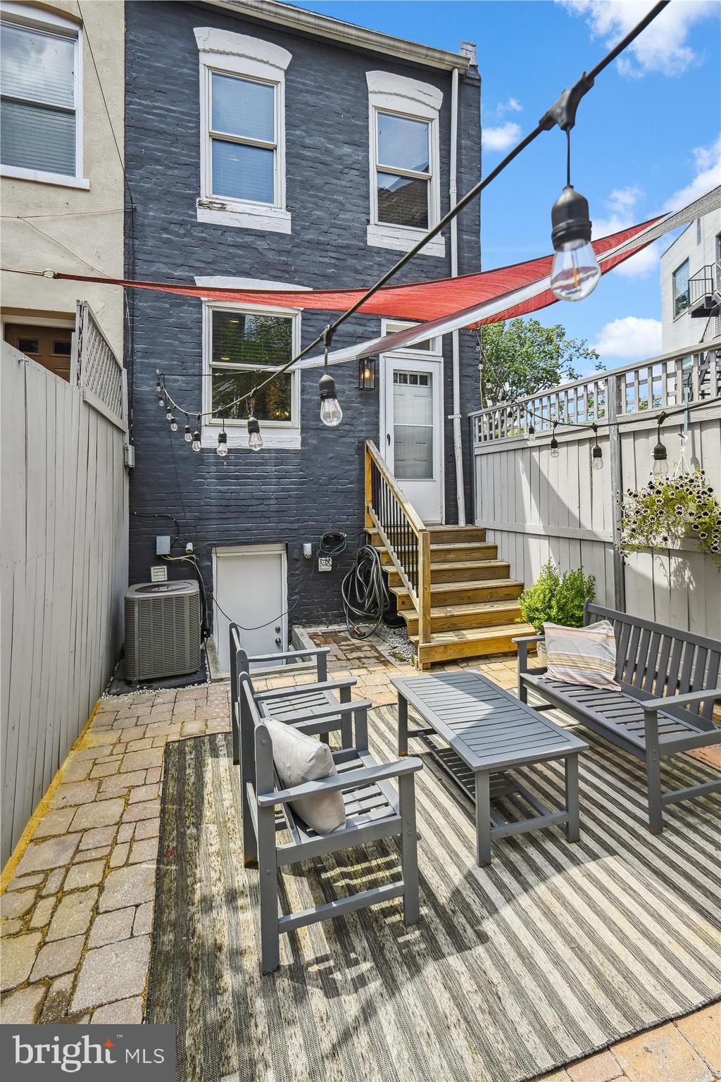 716 13th Street Southeast Washington, DC 20003 - Photo 33 of 37