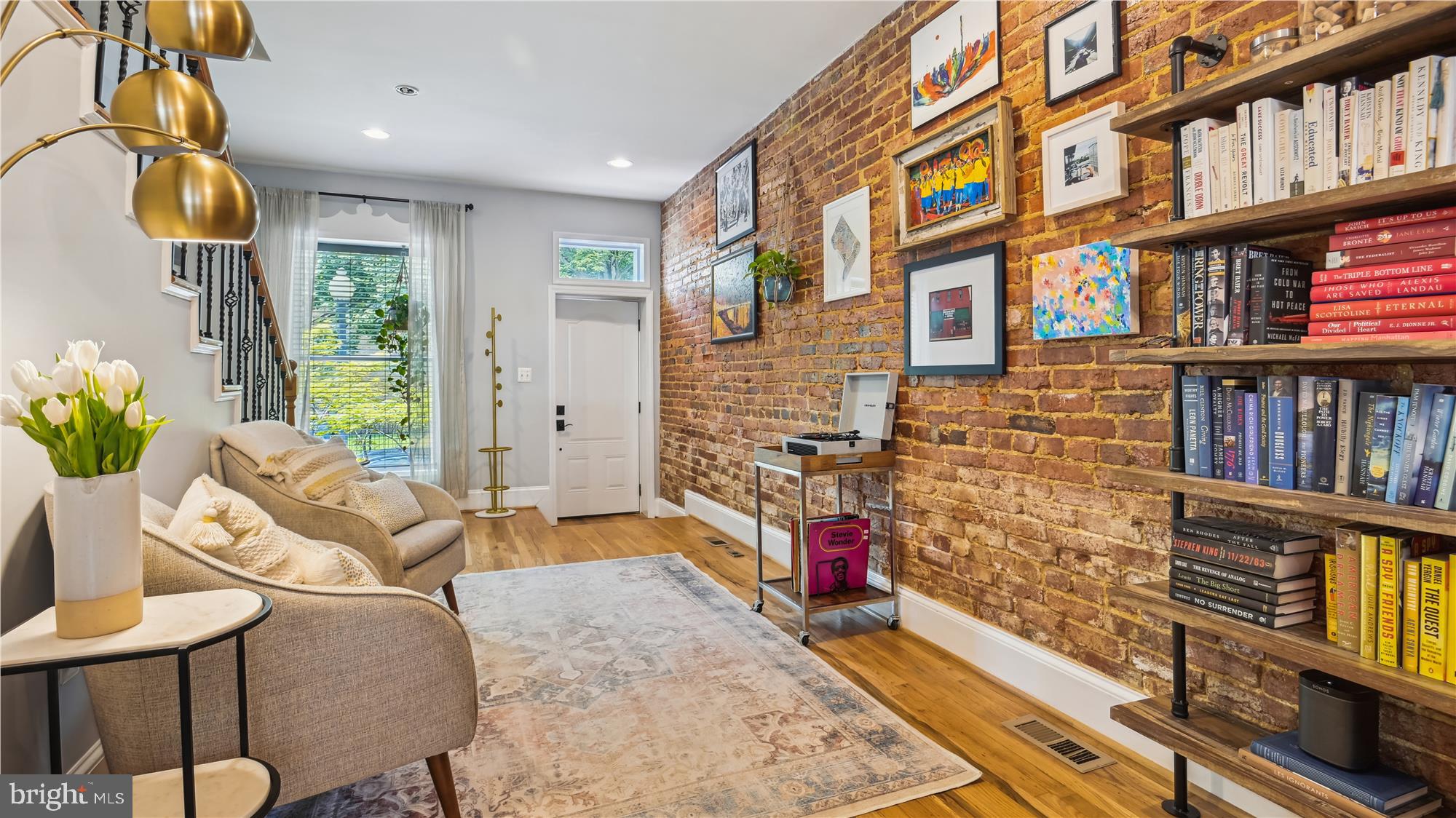 716 13th Street Southeast Washington, DC 20003 - Photo 6 of 37