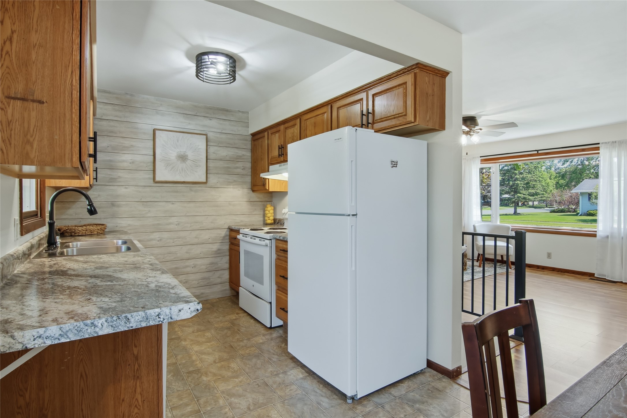 1122 Piedmont Road Eau Claire, WI 54703 - Photo 6 of 38