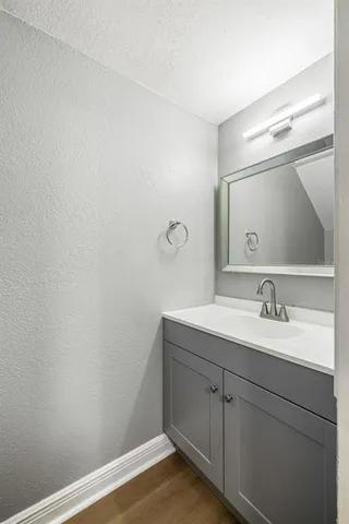 $1,700 | 6211 Oak Cluster Circle, Tampa, FL 33634