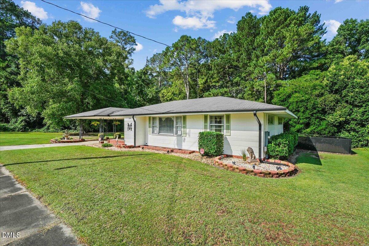 206 East Main Street Micro, NC 27555 - Photo 4 of 33 04-206 E Main St-4