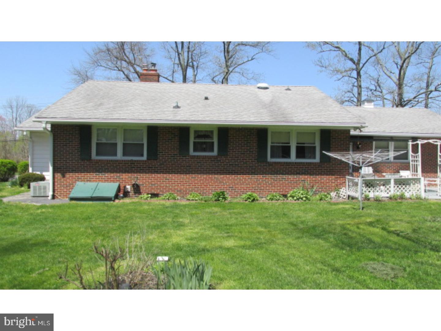 16 Ridge Road Southampton, NJ 08088 - Photo 15 of 22 Exterior Back